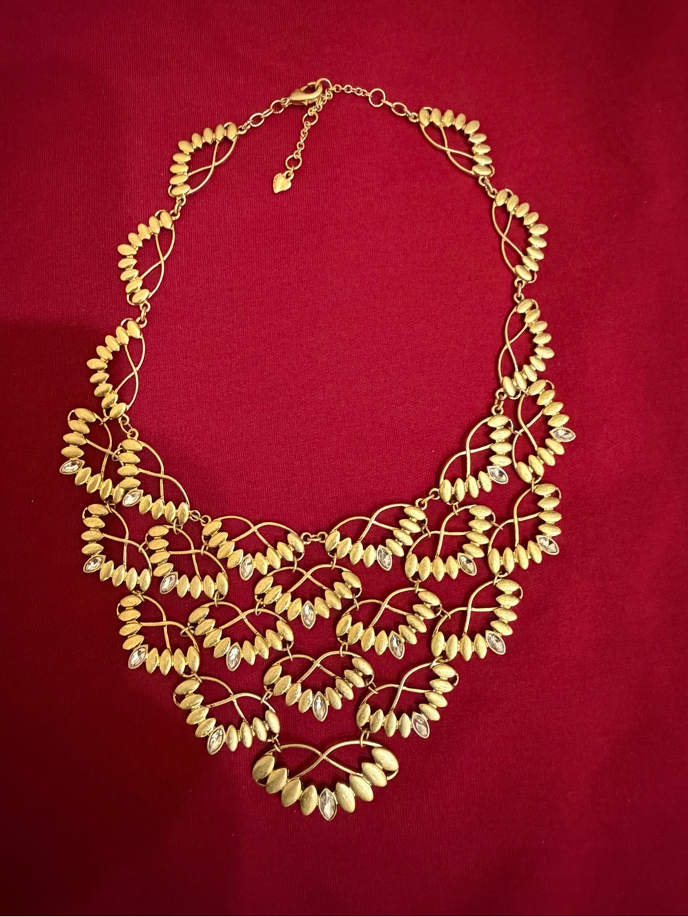 Carolee Gold Tone Leaves Bib Necklace Statement Textured Leaf Crystals Heavy 87g - Picture 2 of 16
